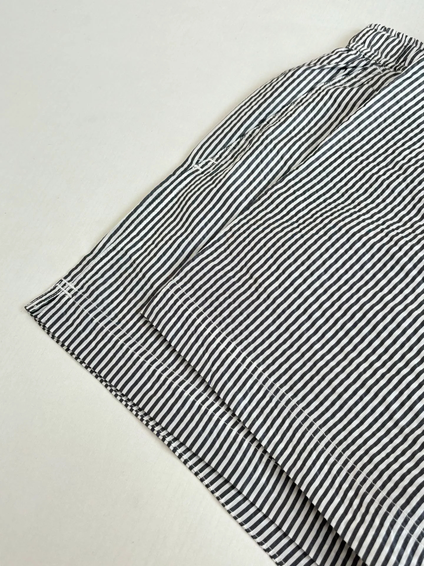 ZEGN Classic ， ， Breathable+ ， ZEGNAClassic Logo， ， ， ； ， White + Size：S/M/L/XL